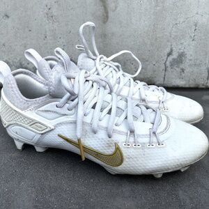 Size 7 mens Nike Huarache 9 Elite Lacrosse Cleats- Low